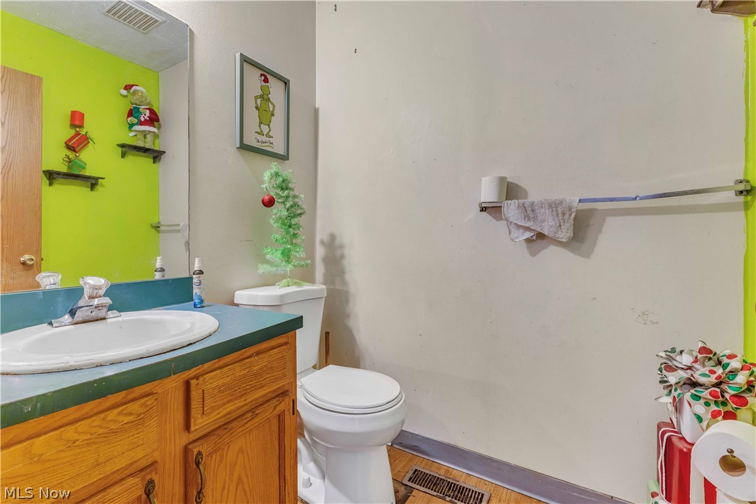 1396 E 124 Street Cleveland OH 44106