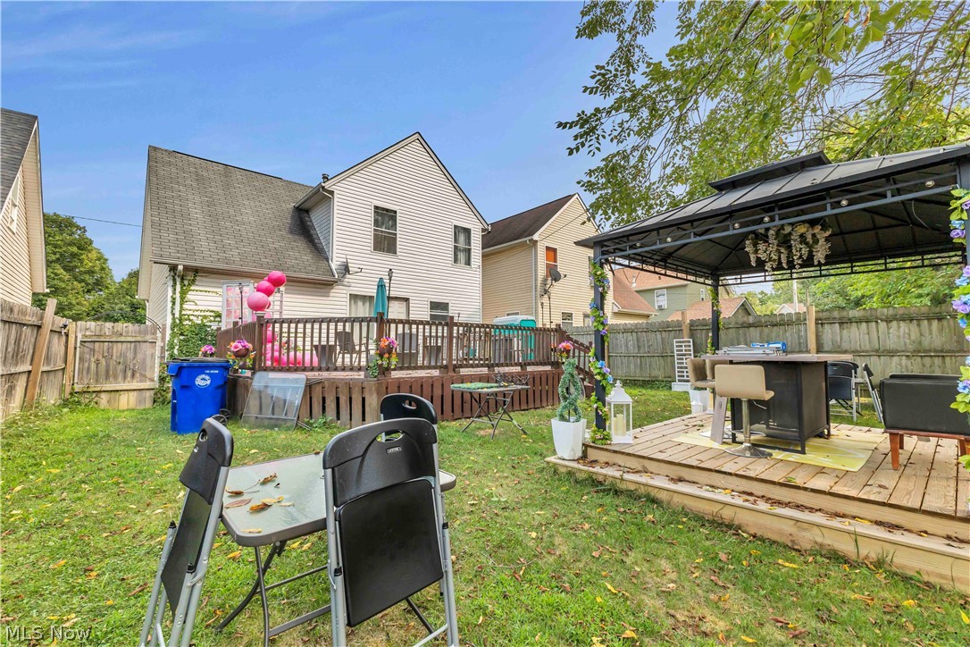 1396 E 124 Street Cleveland OH 44106