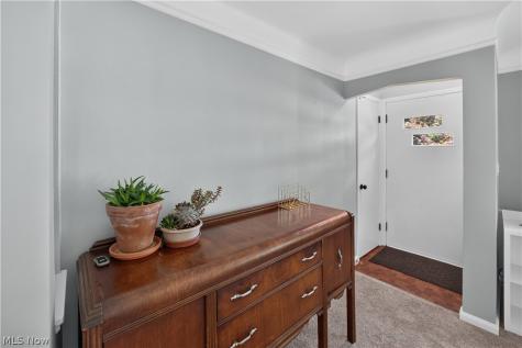 1680 Harwich Road Lyndhurst OH 44124
