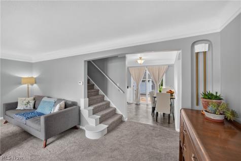 1680 Harwich Road Lyndhurst OH 44124