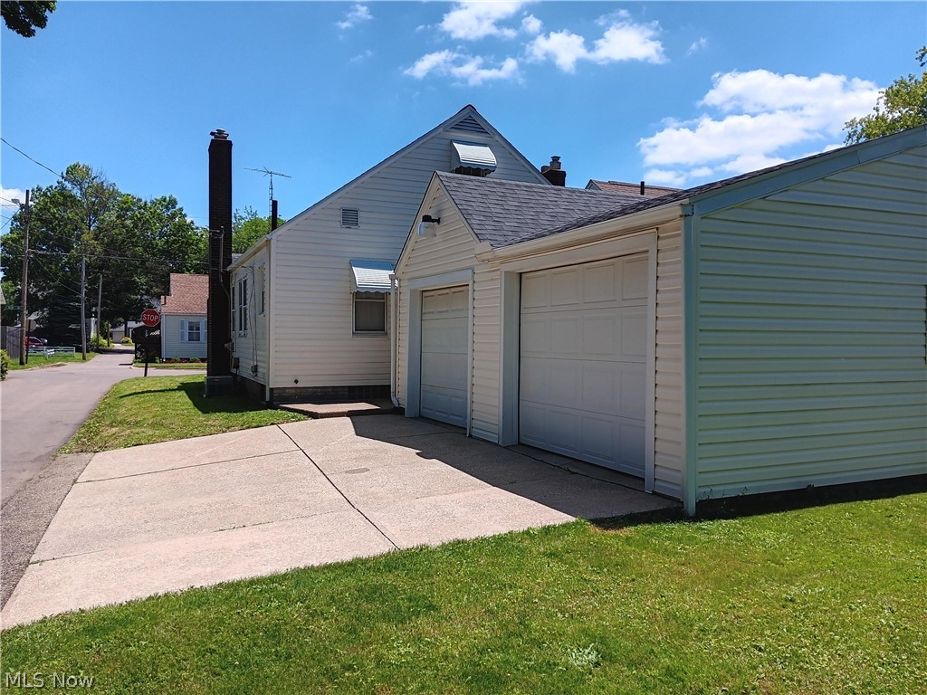 1815 Kirk Court NW Canton OH 44709