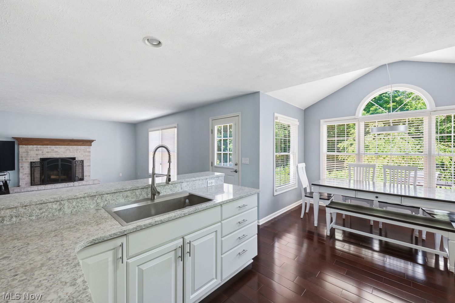 8538 Oaktree Drive Macedonia OH 44056