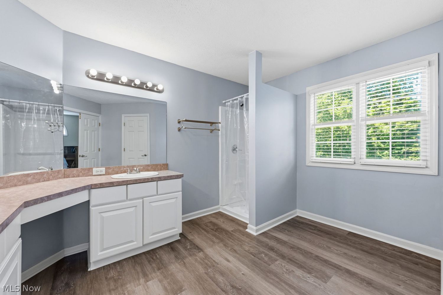 8538 Oaktree Drive Macedonia OH 44056