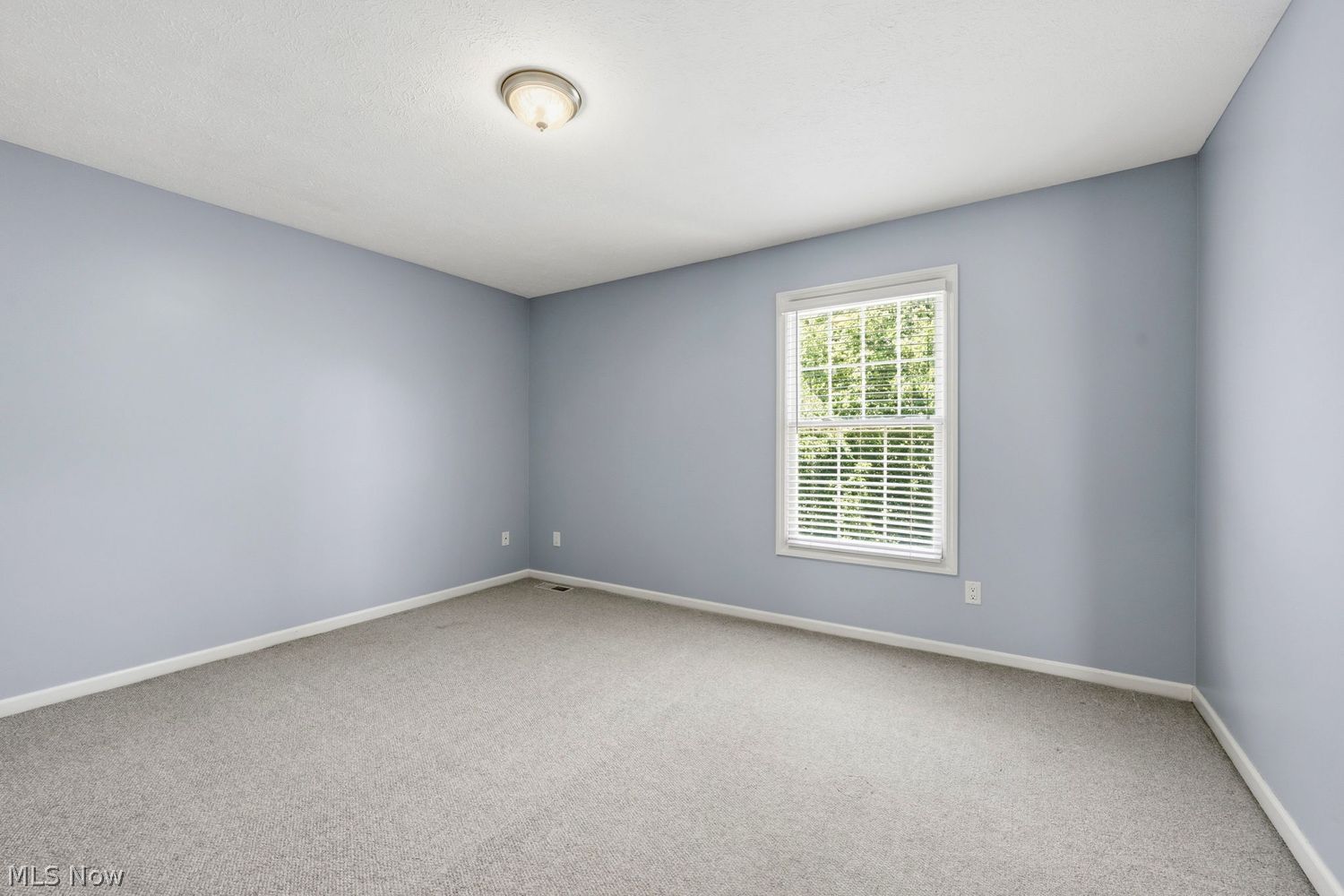 8538 Oaktree Drive Macedonia OH 44056