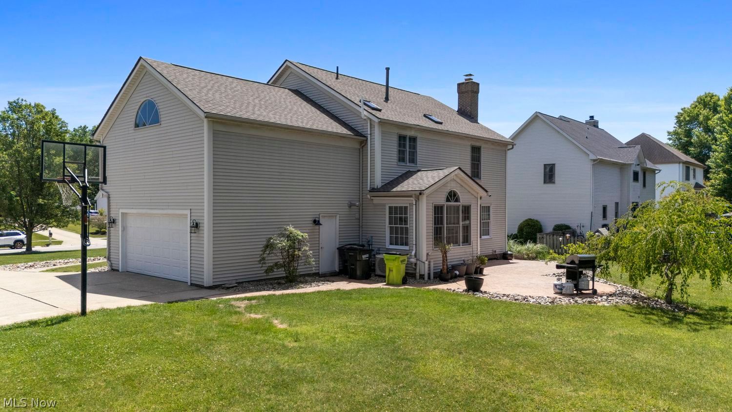 8538 Oaktree Drive Macedonia OH 44056