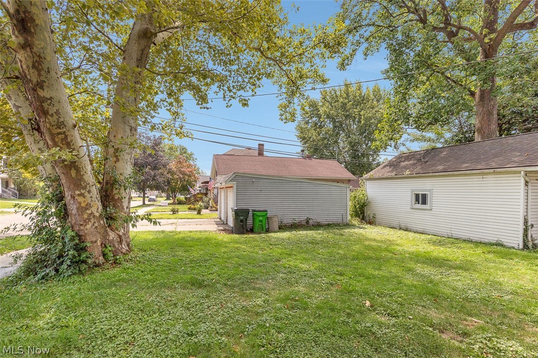 8240 Grand Division Avenue Garfield Heights OH 44125