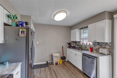8240 Grand Division Avenue Garfield Heights OH 44125