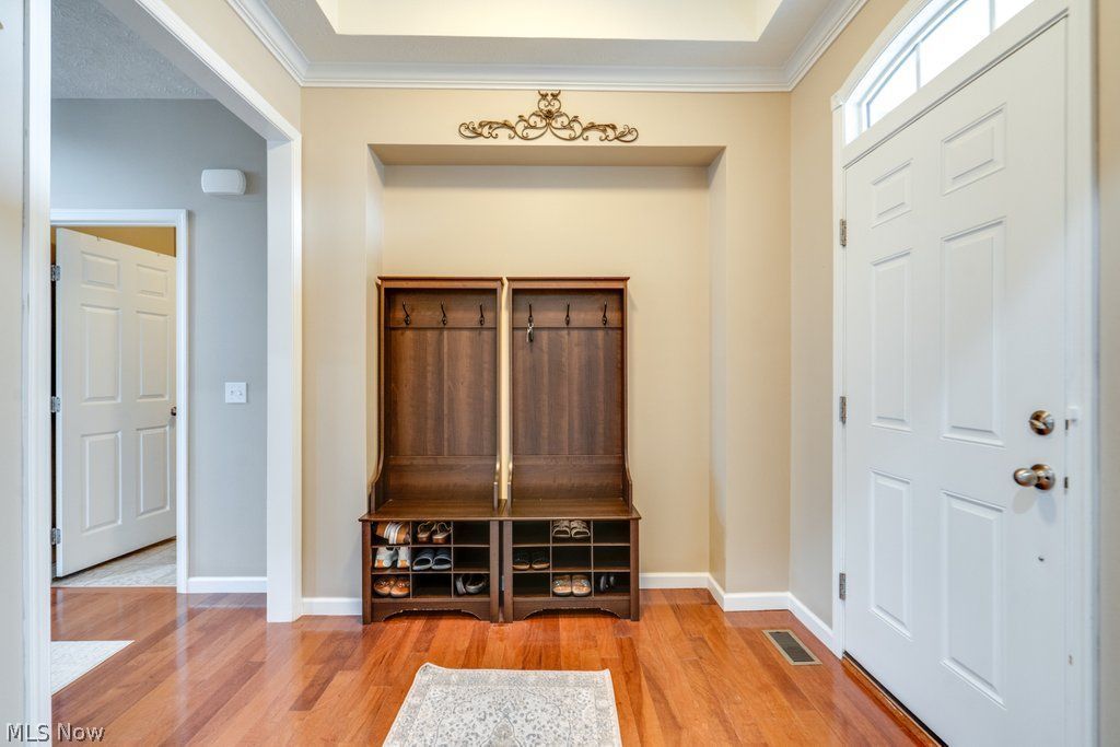 5002 Lake Forest Drive Peninsula OH 44264