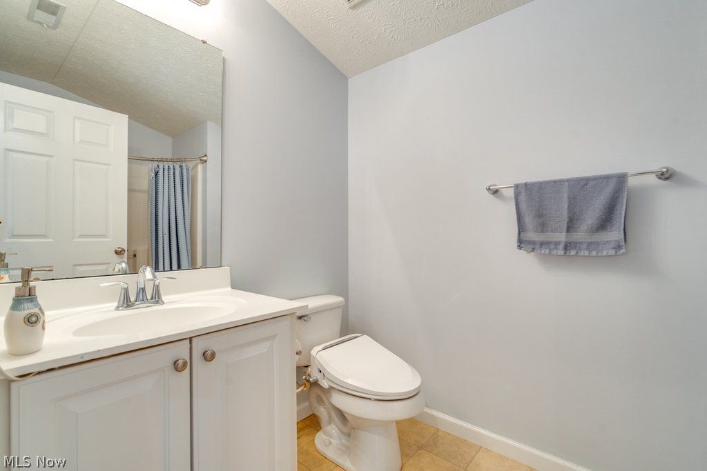 5002 Lake Forest Drive Peninsula OH 44264