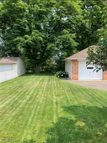 4512 Sheraton Drive Parma OH 44134