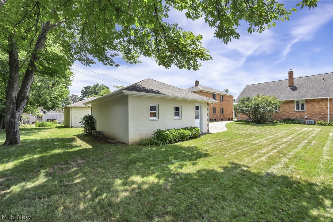 4512 Sheraton Drive Parma OH 44134