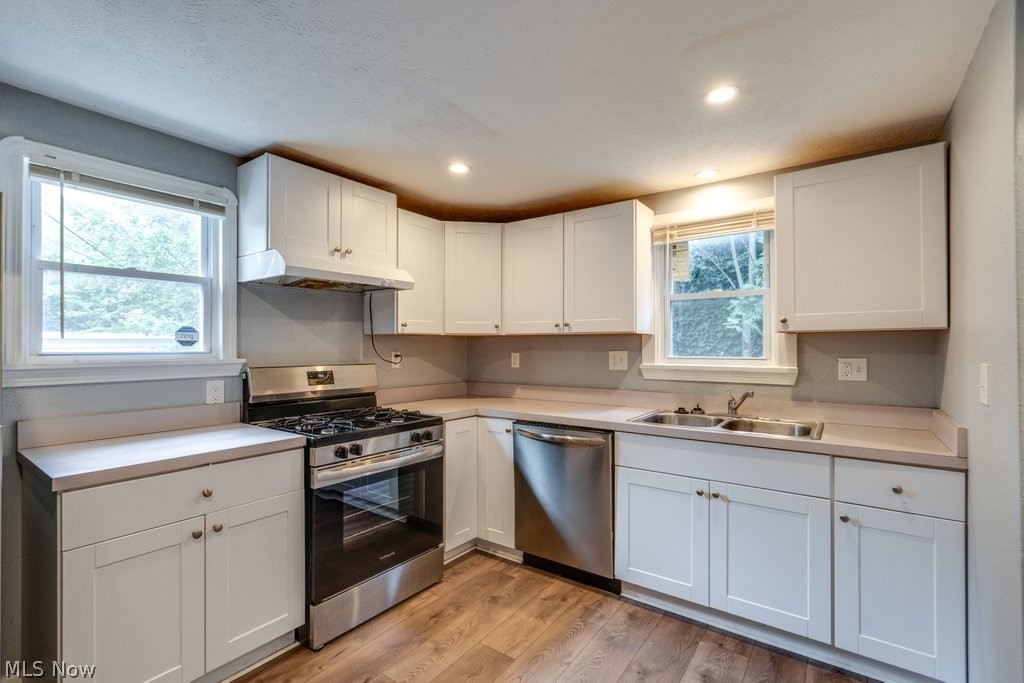 3860 E 155th Street Cleveland OH 44128
