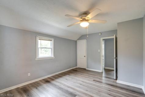 3860 E 155th Street Cleveland OH 44128