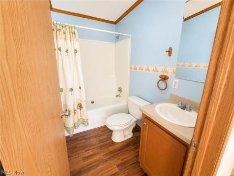 723 W Livingston Avenue Crestline OH 44827