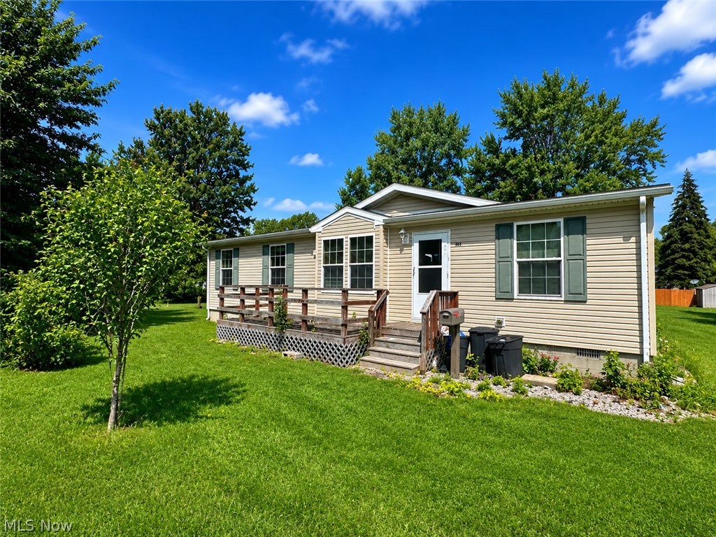 723 W Livingston Avenue Crestline OH 44827