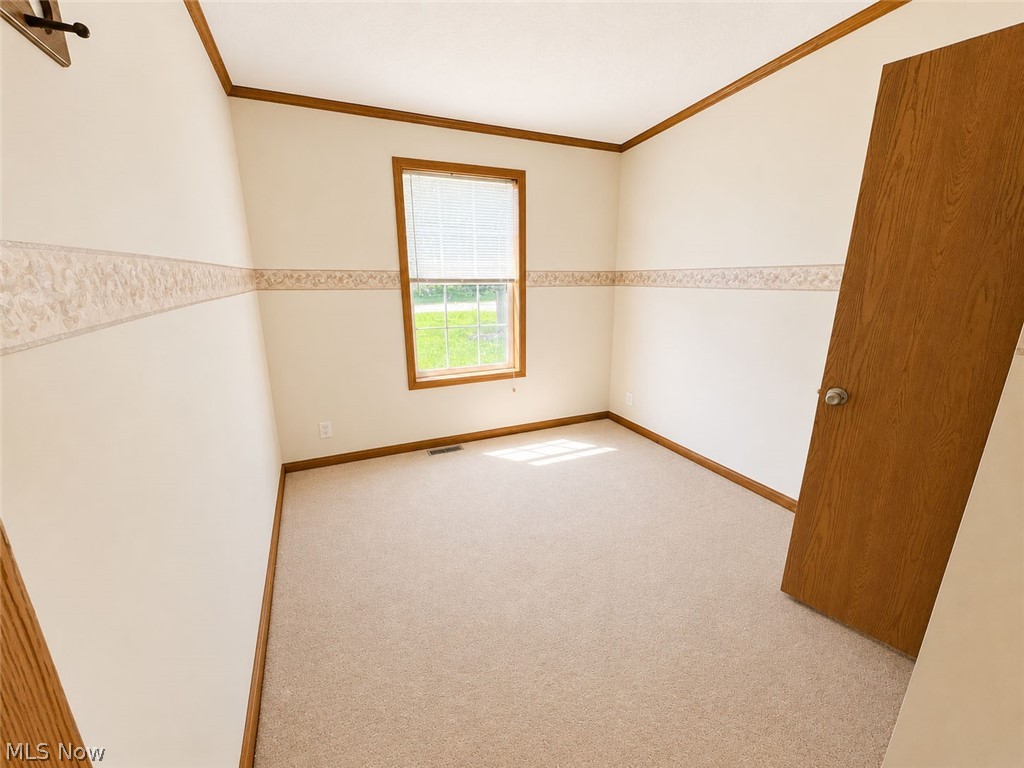 723 W Livingston Avenue Crestline OH 44827