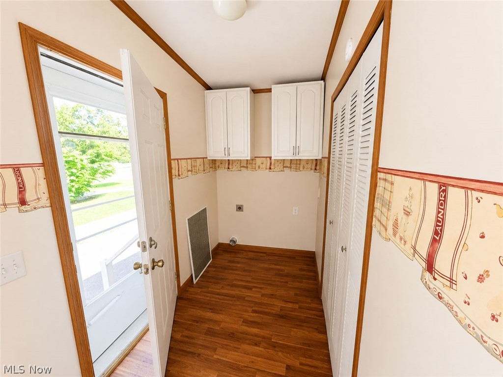 723 W Livingston Avenue Crestline OH 44827