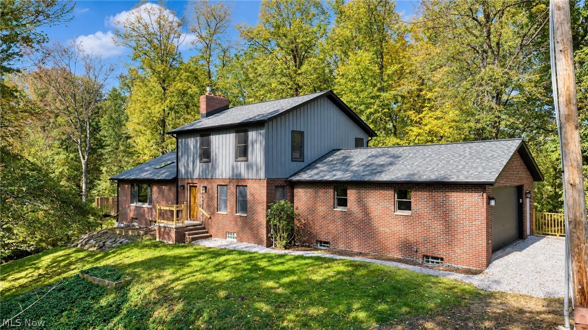 25700 Taylor Street Olmsted Falls OH 44138