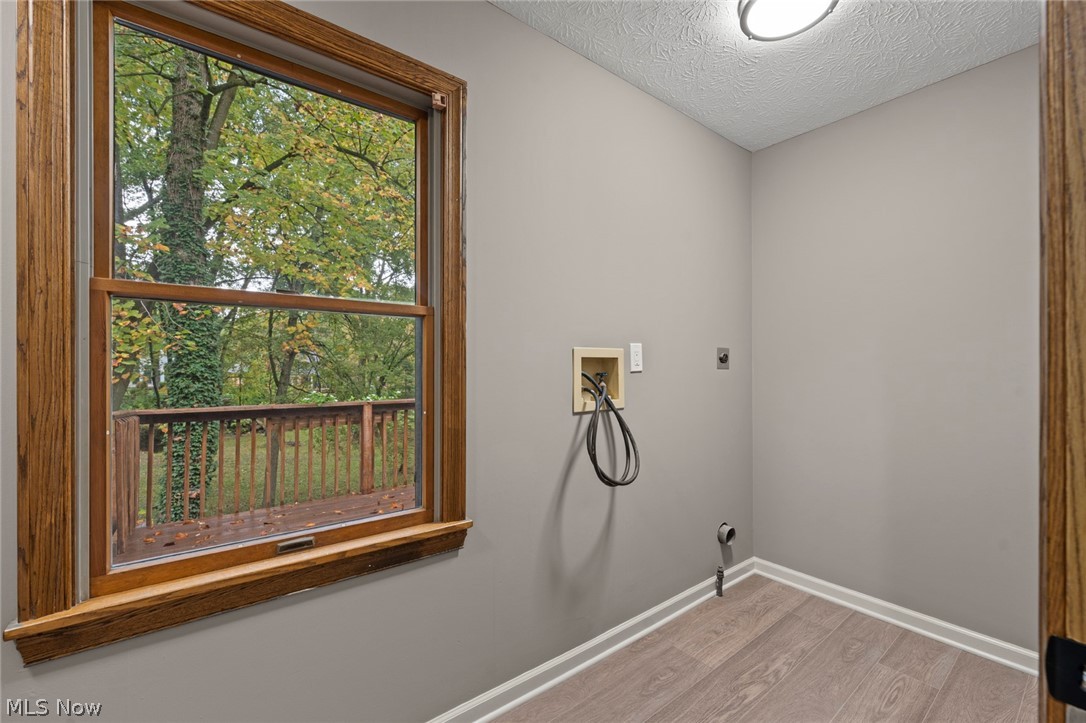 25700 Taylor Street Olmsted Falls OH 44138