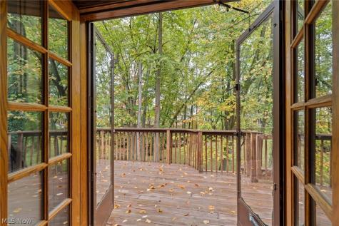25700 Taylor Street Olmsted Falls OH 44138