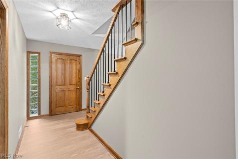25700 Taylor Street Olmsted Falls OH 44138