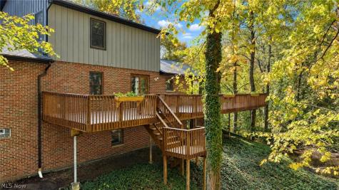 25700 Taylor Street Olmsted Falls OH 44138