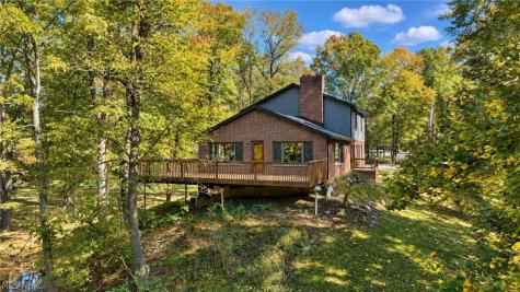 25700 Taylor Street Olmsted Falls OH 44138