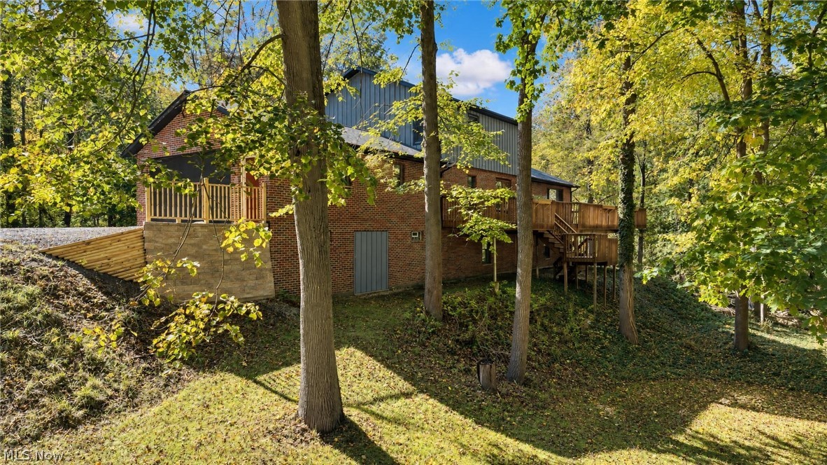 25700 Taylor Street Olmsted Falls OH 44138
