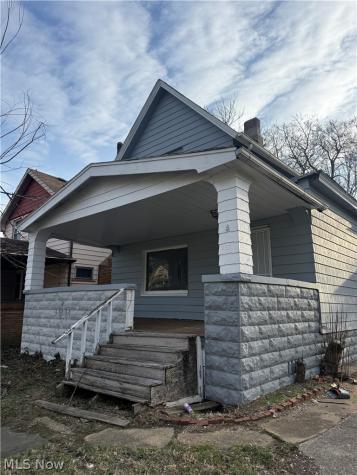885 E 149th Street Cleveland OH 44110