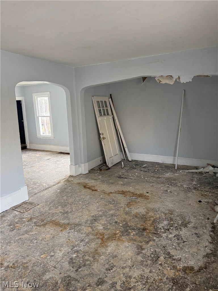 885 E 149th Street Cleveland OH 44110