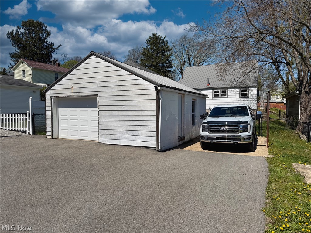 618 Garner Avenue East Liverpool OH 43920