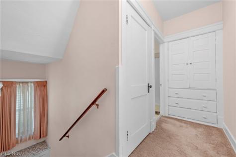 1519 Woodward Avenue Lakewood OH 44107