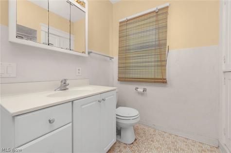 1519 Woodward Avenue Lakewood OH 44107
