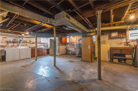 1519 Woodward Avenue Lakewood OH 44107