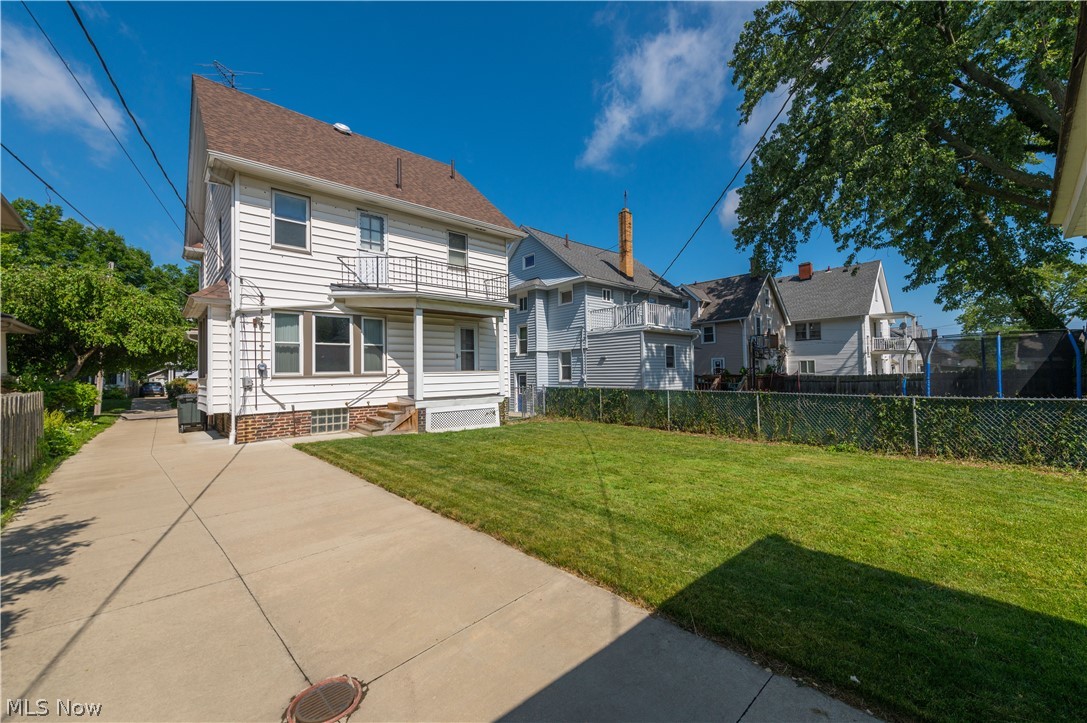 1519 Woodward Avenue Lakewood OH 44107