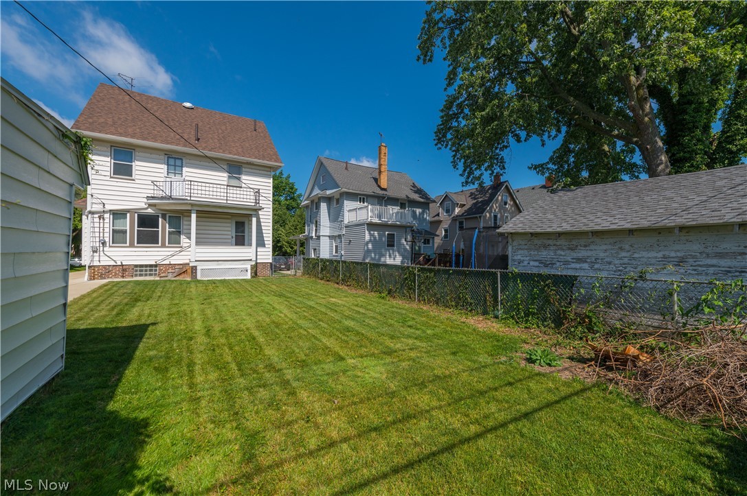 1519 Woodward Avenue Lakewood OH 44107