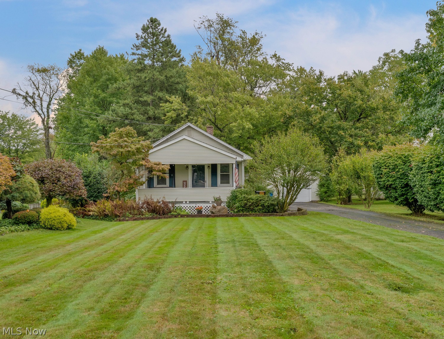 137 5th Avenue Hubbard OH 44425