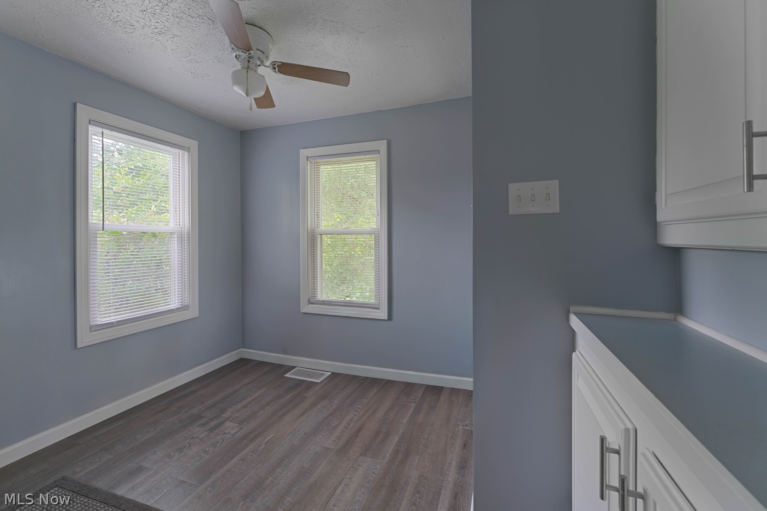 137 5th Avenue Hubbard OH 44425