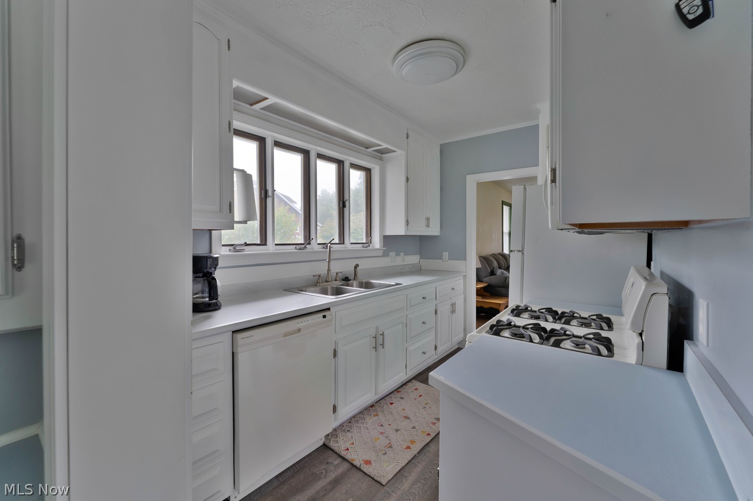 137 5th Avenue Hubbard OH 44425