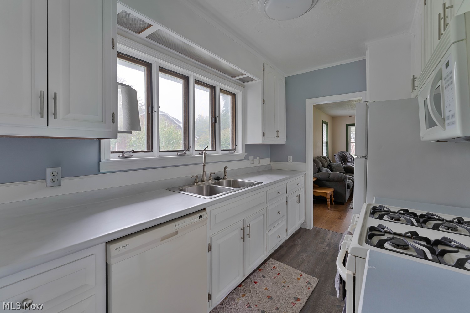 137 5th Avenue Hubbard OH 44425