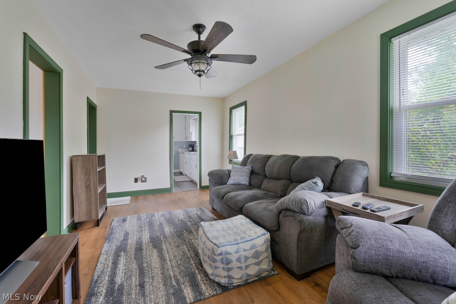137 5th Avenue Hubbard OH 44425