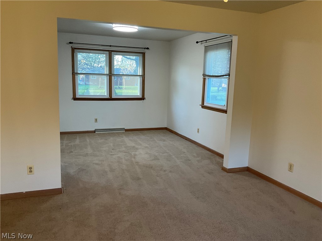 1828 Basil Avenue Youngstown OH 44514