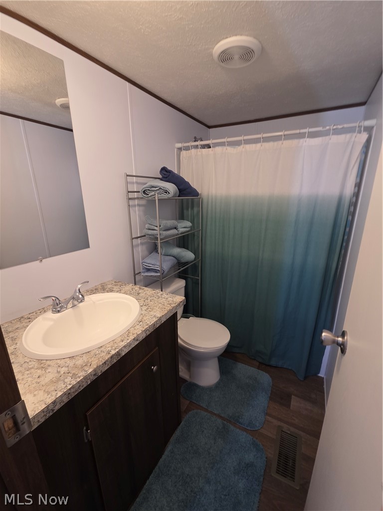 135 Inglewood Place Elyria OH 44035