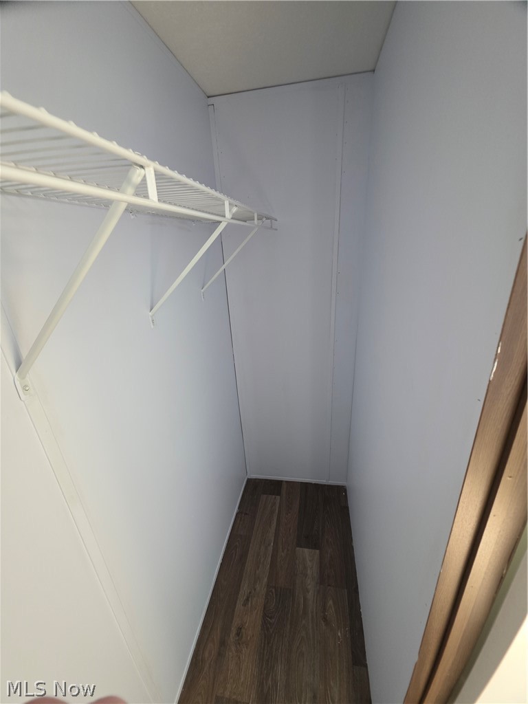135 Inglewood Place Elyria OH 44035