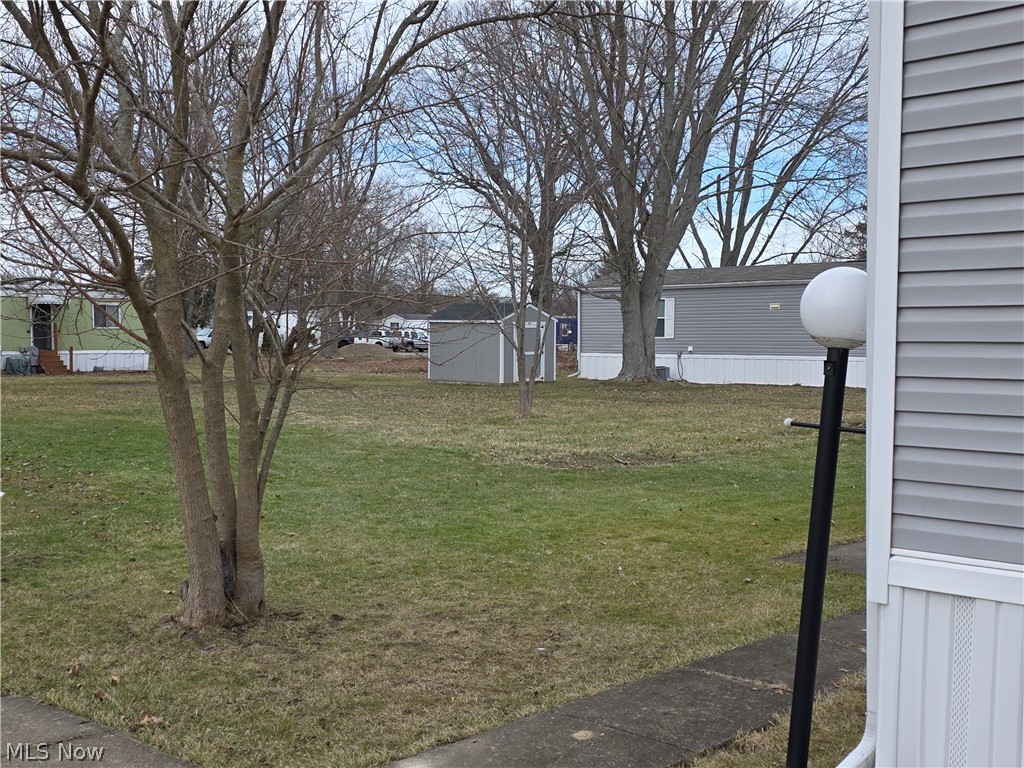 135 Inglewood Place Elyria OH 44035