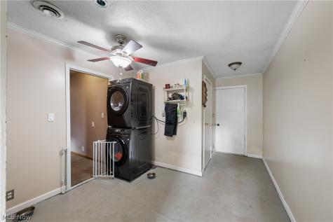 5434 Clay Street Louisville OH 44641