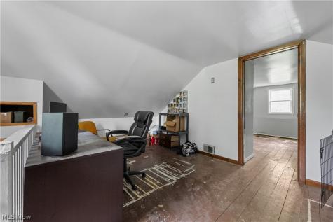 5434 Clay Street Louisville OH 44641