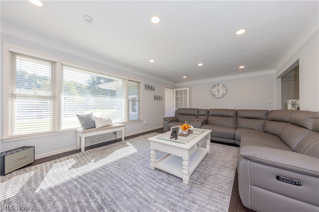 774 Kenbridge Drive Richmond Heights OH 44143