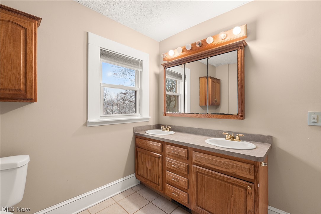 622 Sackett Avenue Cuyahoga Falls OH 44221