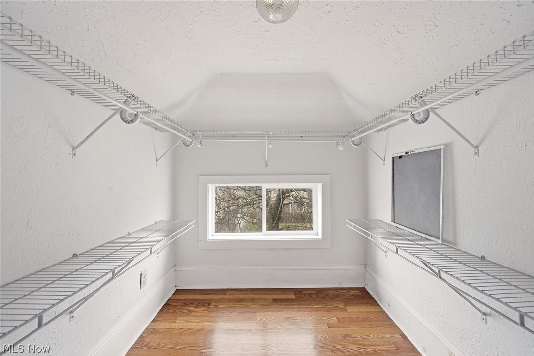 622 Sackett Avenue Cuyahoga Falls OH 44221
